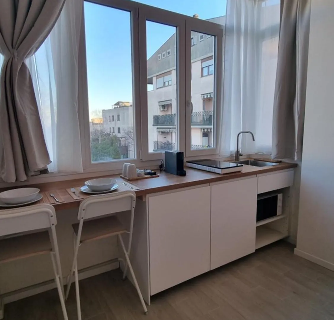 Apartamento Luminoso Monolocale Mm3 Dergano Sky Legnone Milán